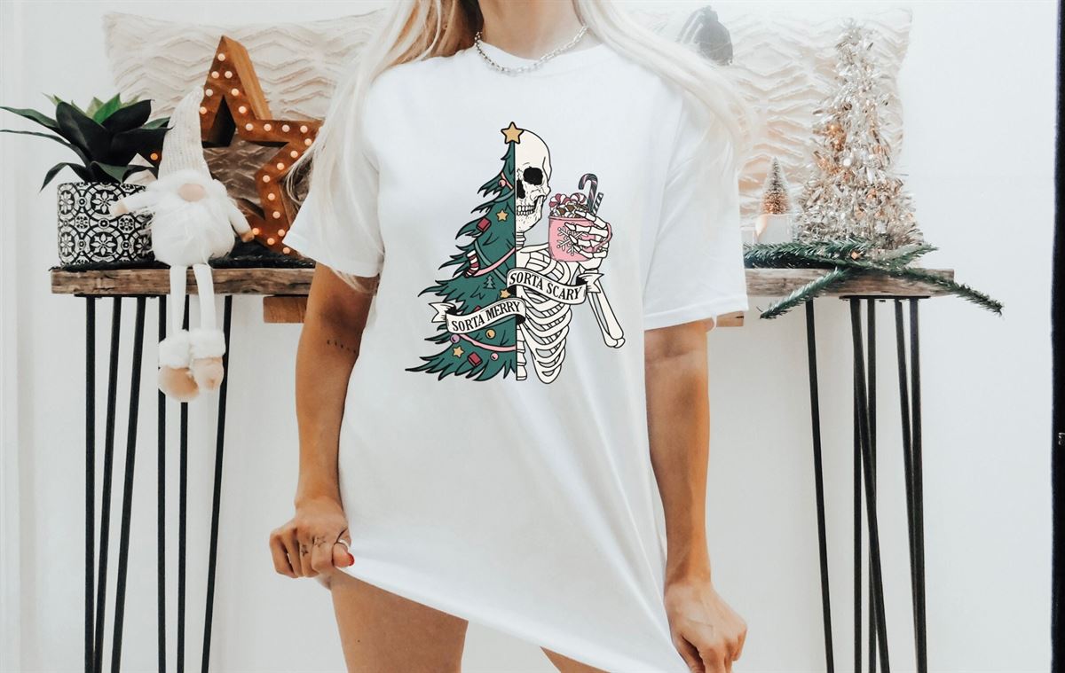 Christmas Tshirt Skeleton – Winter Retro Clothing – Tshirt Winter Motif – Cute Christmas Shirt -retro Christmas Shirt Full Size Up To 5xl