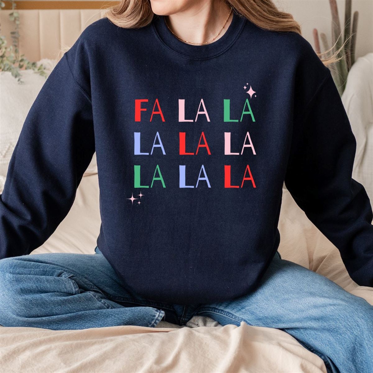 Christmas Unisex Holiday Sweatshirt – Red Green Fun Fa La La La La Shirt Women’s Men’s Crewneck Jumper Xmas Sweater Gift For Her Him Size Up To 5xl