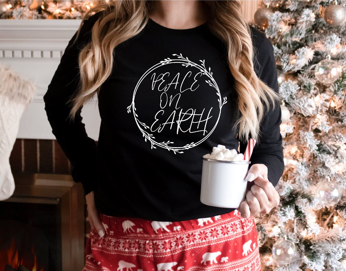 Peace On Earth Tee Holiday Party T-shirt Hippie Tee Unisex Shirt Peace Shirt Women Christmas Shirts Peace T-shirt Boho T-shirt Plus Size Up To 5xl