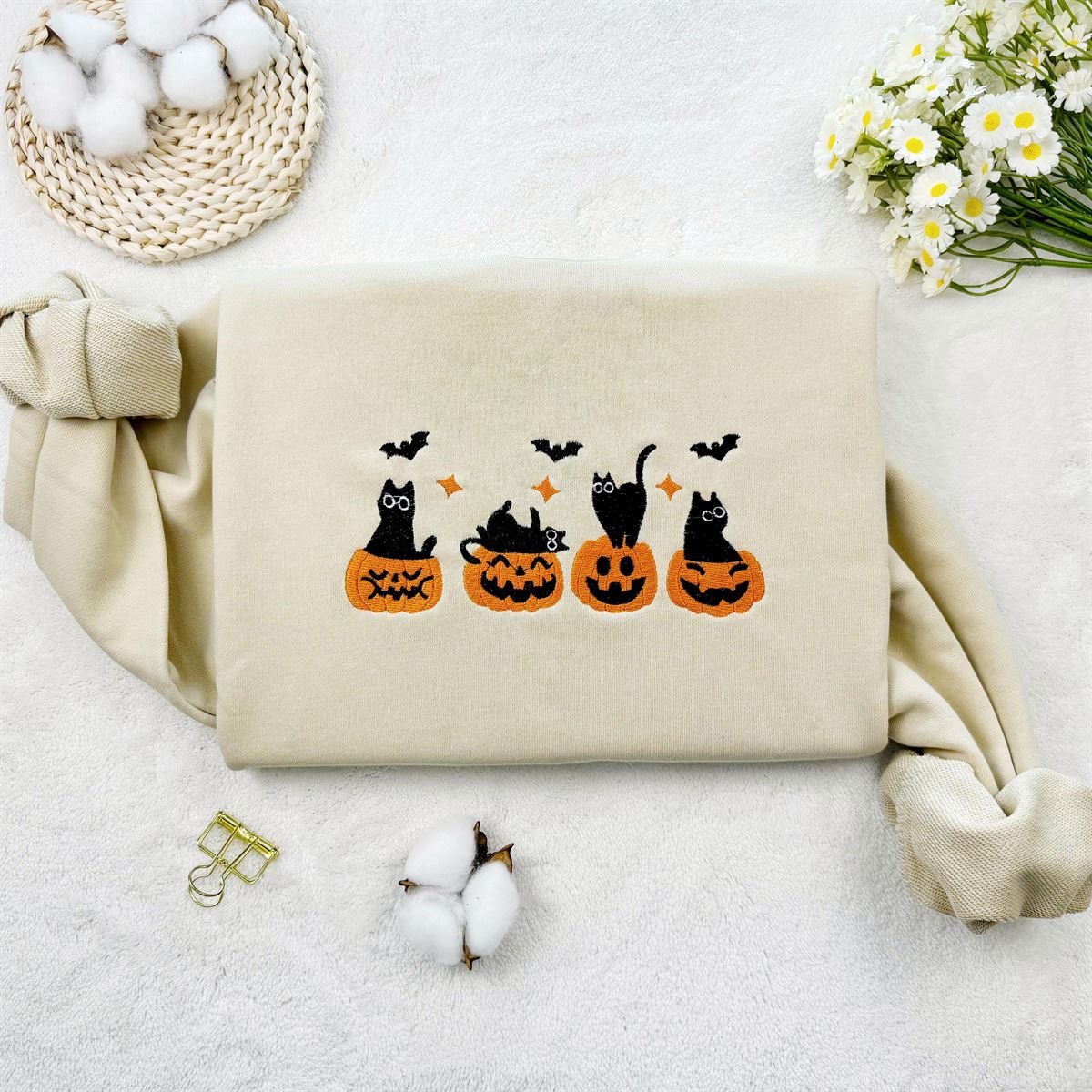 Embroidered Cat Play Pumpkin Sweatshirt Halloween Pumpkin Embroidered Sweatshirt Oversized Crew Neck Sweatshirt Or Hoodie Unisex T-shirt Full Size Up To 5xl