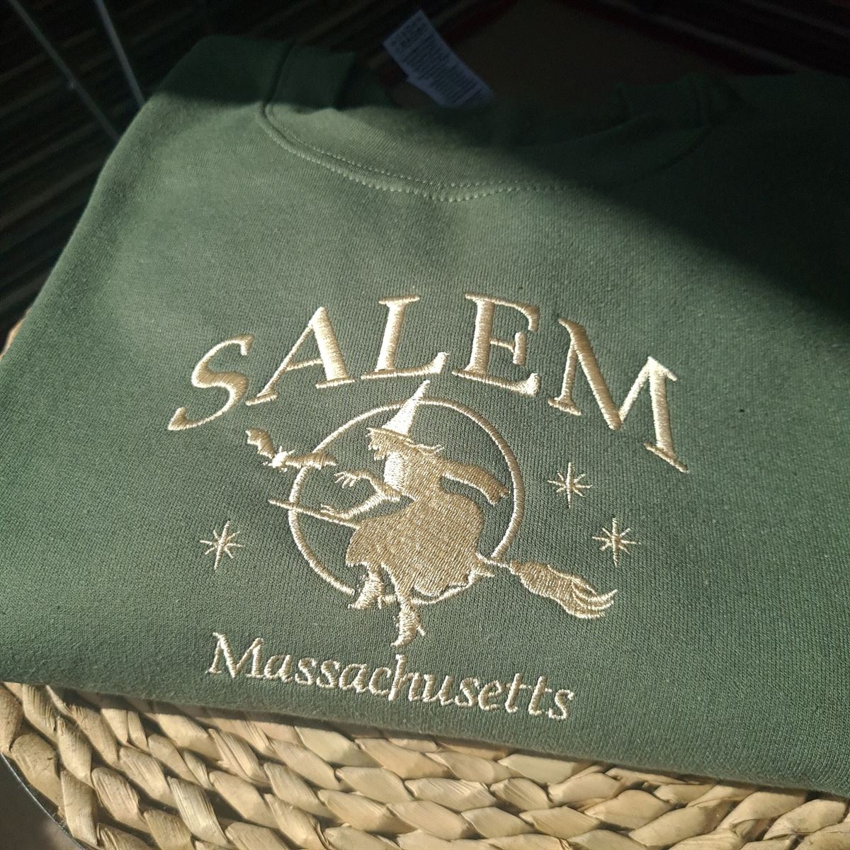 Salem Massachusetts Embroidered Crewneck Halloween Sweatshirt Flying Witch Crewneck Vintage Sweatshirt States Crewneck Unisex Plus Size Up To 5xl